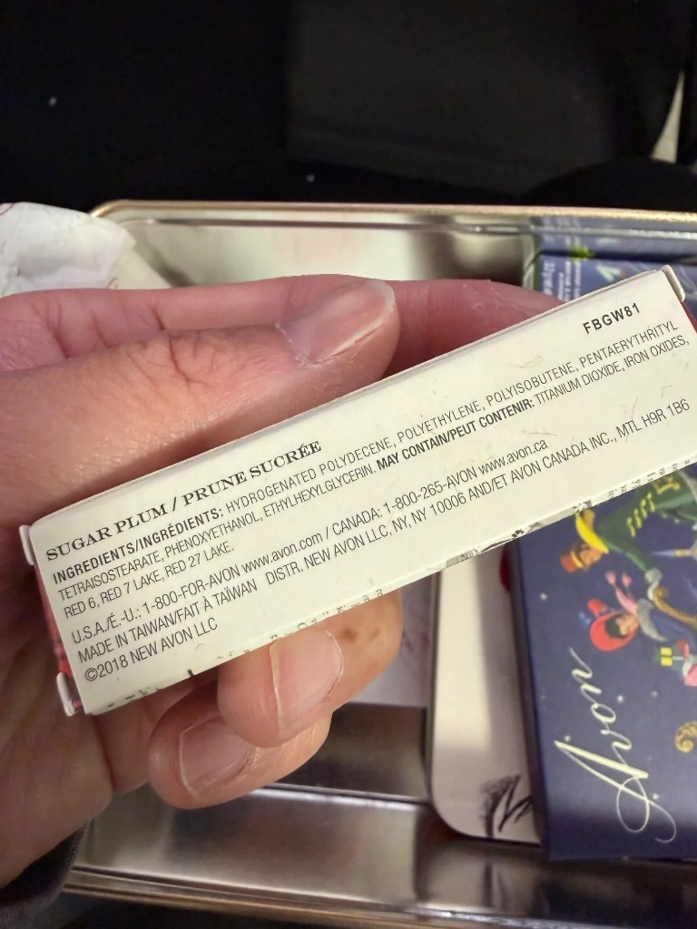 AVON HOLIDAY BOX SET COLLECTORS makeup - Picture 10 of 16